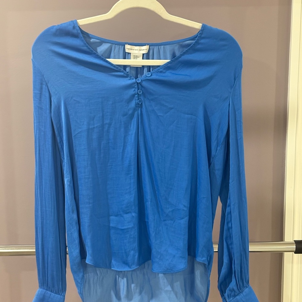 cupcakes & cashmere Vibrant Blue Blouse